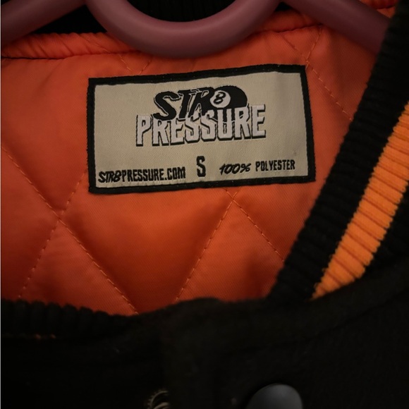 Straight pressure mens varsity jacket - Picture 5 of 5